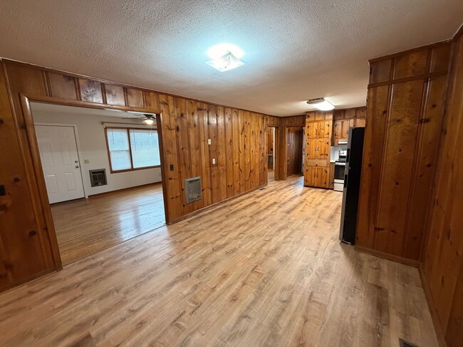 Photo - Charming 3 Bed 1 Bath Home in Woodbury