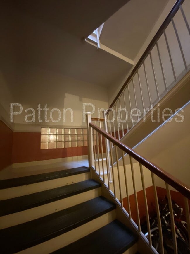 Photo - Five Points/ Wales Garden Condo