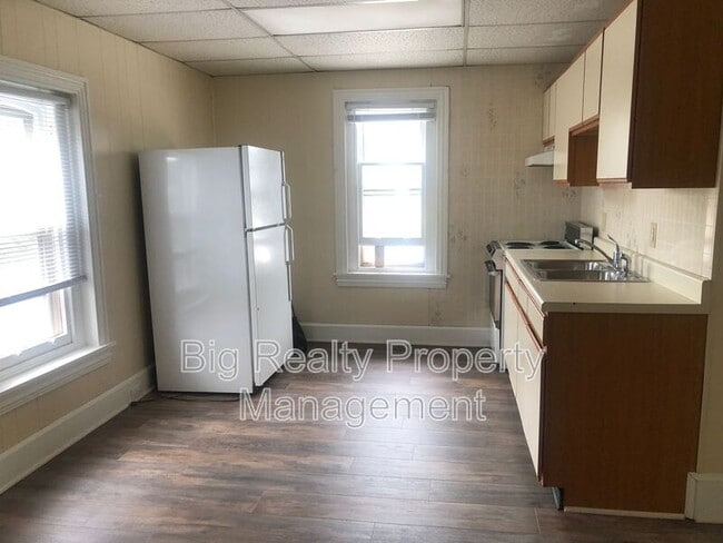 Photo - 70 N Main St Unidad Apt 3