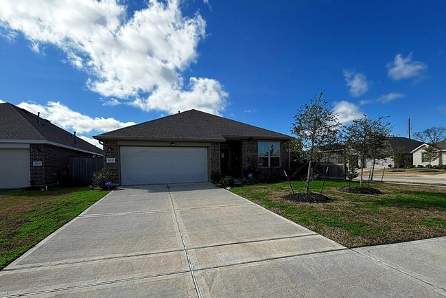 Building Photo - 14242 Walworth Crk Ct