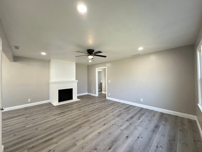 Photo - Remodeled Gem in Desirable Neighborhood