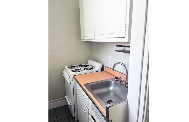 Building Photo - 2829 Glendora Ave Unit 2829-04