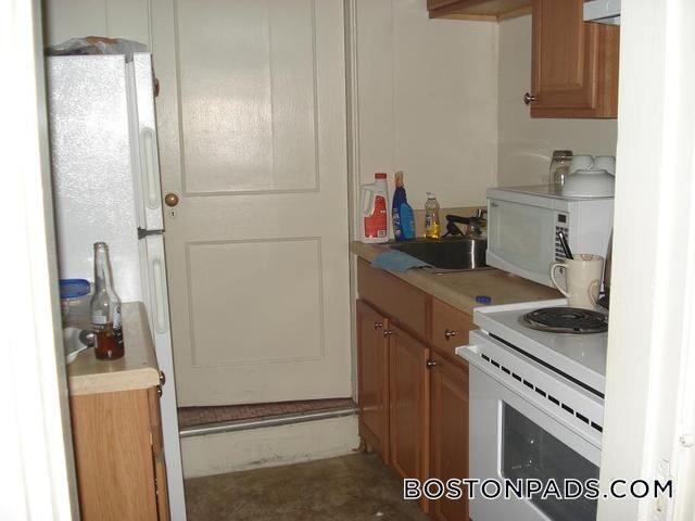 Photo - 41 Bay State Rd Unit 2R