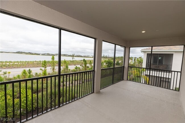 Photo - 16572 Kingwood Ln Unidad 3622