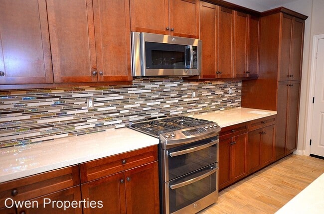 Photo - 4 br, 3 bath House - 1005 Sea Glass Way