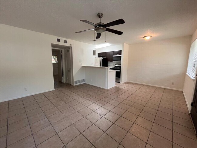 Photo - 1202 Newning Ave Unit 105