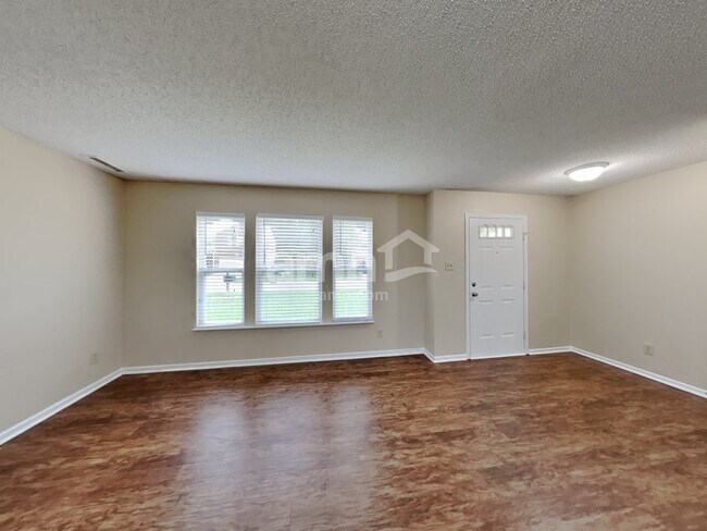 Photo - 8621 Belle Union Dr