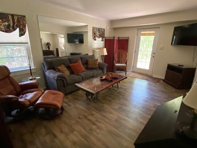 View of Livingroom w/Entrance - 862 Forest Ridge Dr W Unit Downstairs Apt.