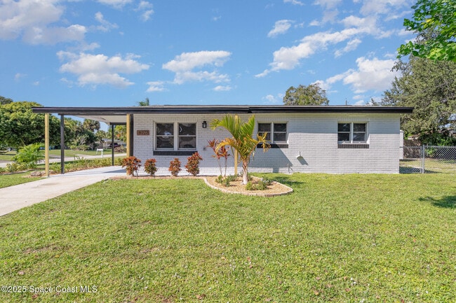 Building Photo - 4226 Sherwood Blvd