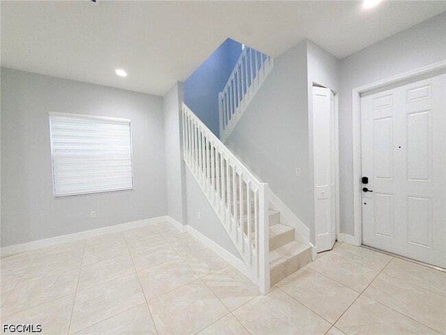 Building Photo - 9045 Madrid Cir