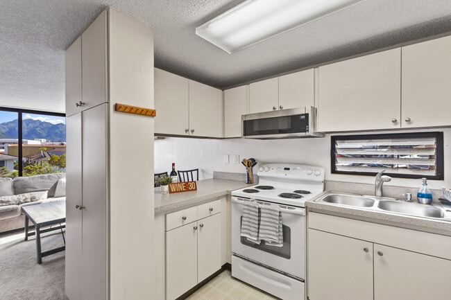 Photo - 909 Coolidge St