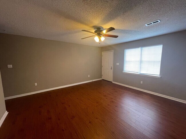 Photo - PRE-LEASING AUGUST 2026!