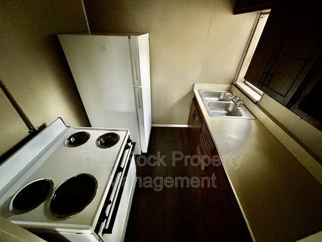 Photo - 18549 CR 1500