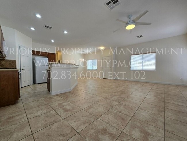 Photo - Beautiful 1600+ sq ft. 3 bedroom ~ UPGRADED!