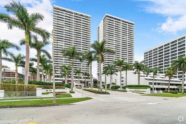 Building Photo - 529 S Flagler Dr Unit 17g Rental