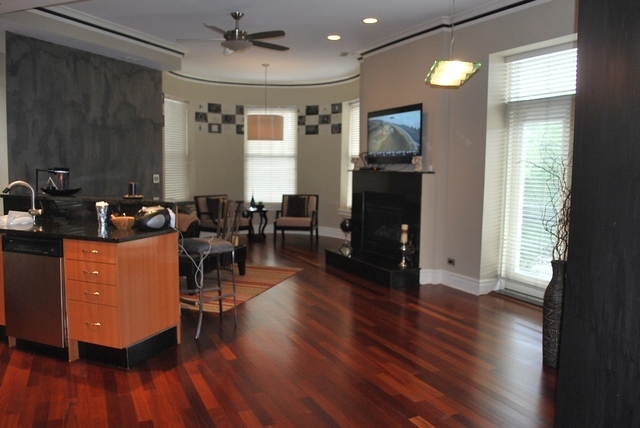 Photo - 36 S Ashland Ave Townhome