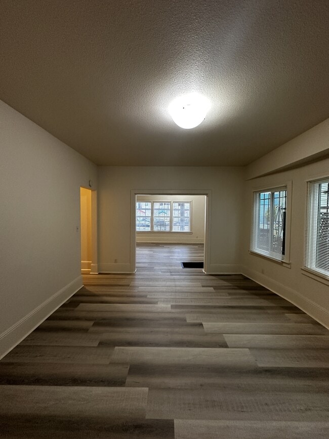 Photo - 2806 Adeline St