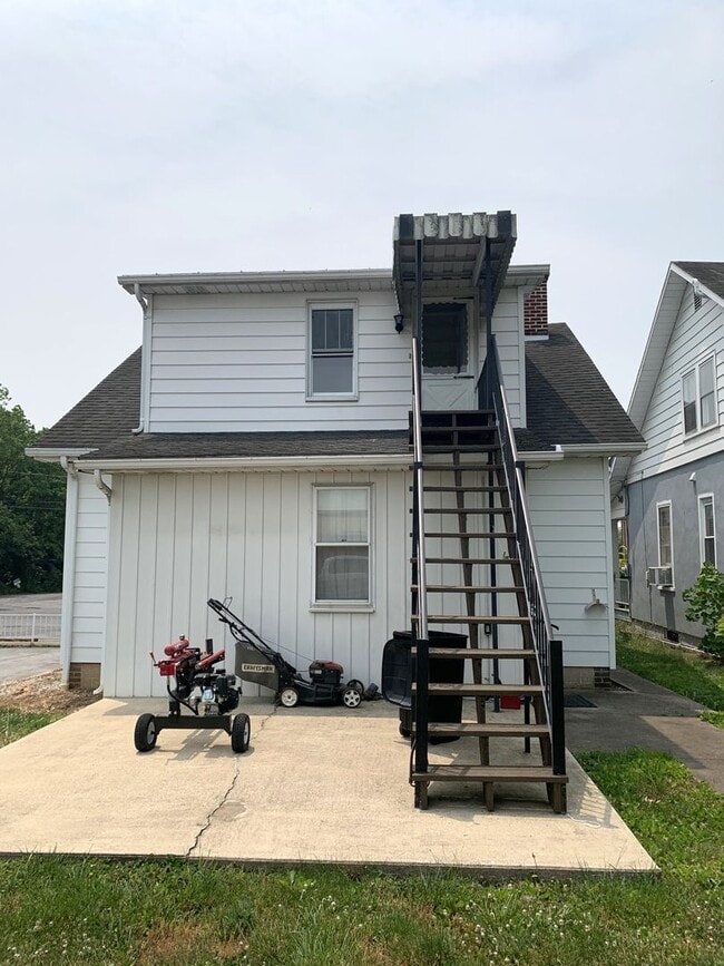 Photo - 435-437 Ramsey Ave Unit 437 Ramsey