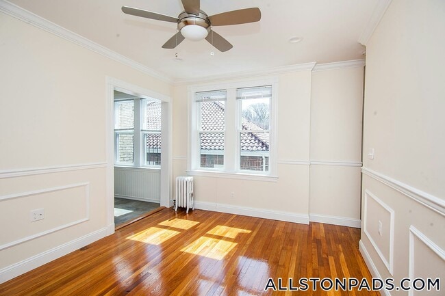 Photo - 33 Walbridge St Unit 1