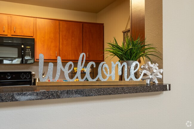 4BR, 4BA - 1648SF - The Lyfe @ Missouri