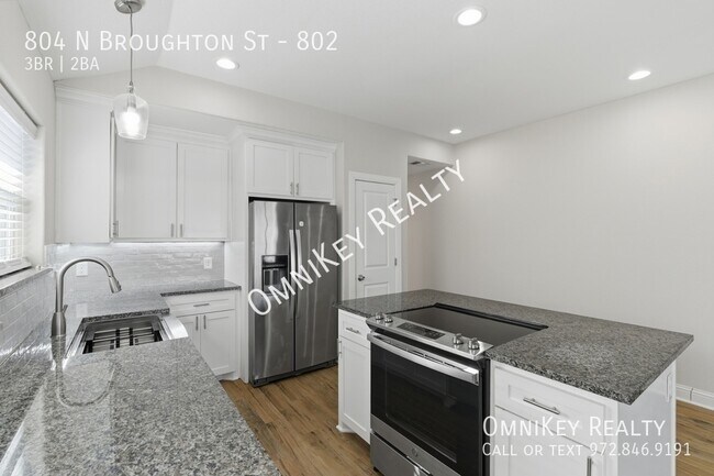 Photo - 804 N Broughton St Unit 802