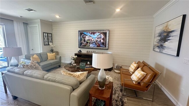 Photo - 3108 Royal Gardens Ave