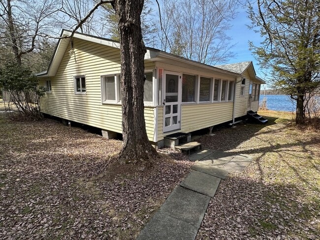 Building Photo - 38 Jay Vee Wy