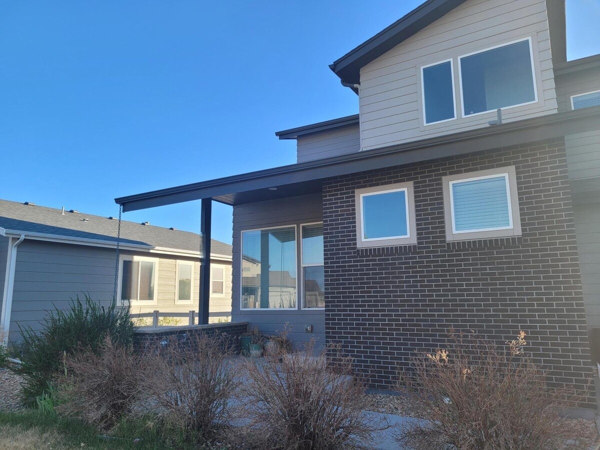 Photo - 7377 Horsechestnut St