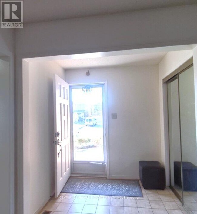 Photo - 1964 Aldermead Rd