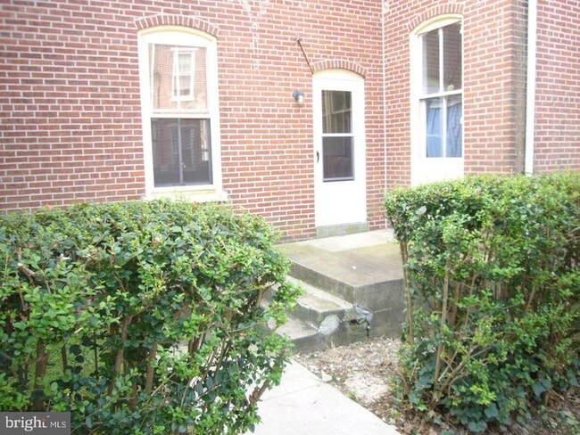 Building Photo - 301 S Broad St Unit 7