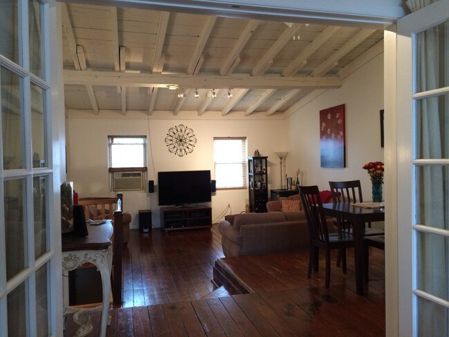 Photo - Carriage House