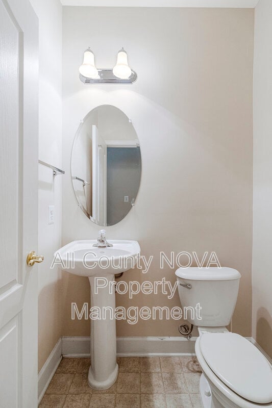 Photo - 8208 Riggos Way