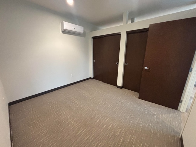 Photo - 9150 W Watertown Plank Rd Unidad 224