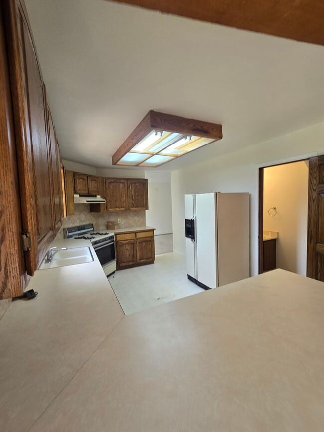 Photo - 3409 E 99th Dr