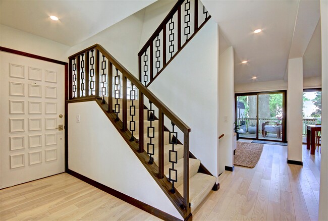 Photo - 384 Bradley Rd