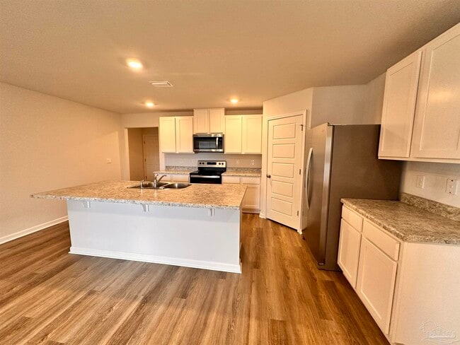 Photo - 6081 Secretariat Wy