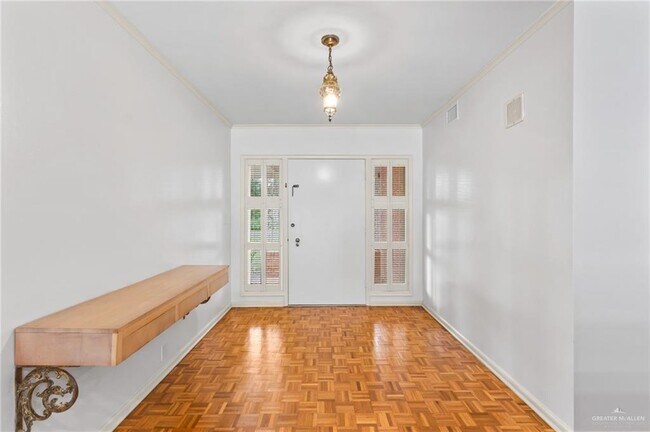 Photo - 28 W Austin Blvd