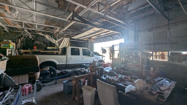 Photo - 430 E Brockett St