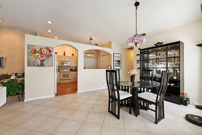 Photo - 6077 Lake Hibiscus Dr