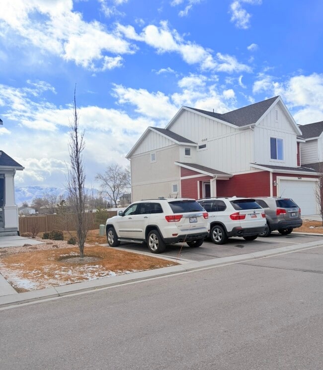 Photo - 3587 Grassland Dr Unit 1