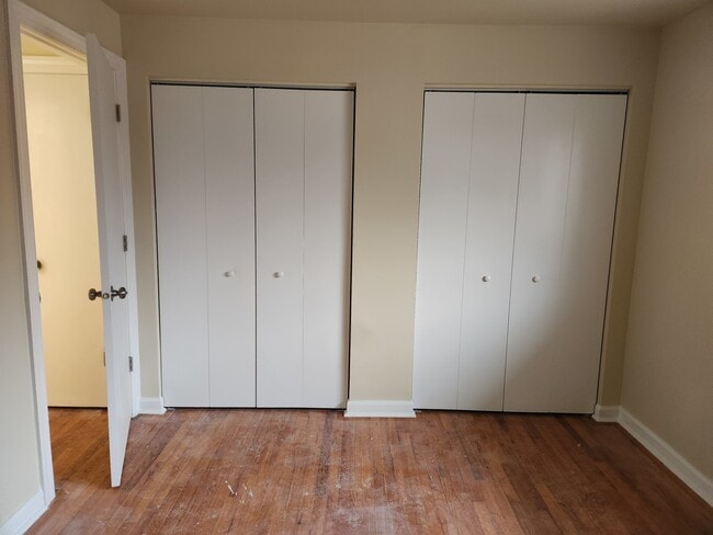 Photo - 1000 Parkwood Dr