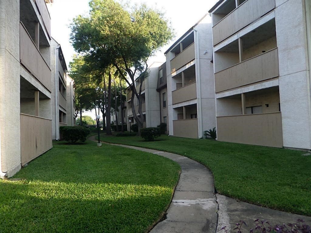 Photo - 8527 Hearth Dr Unit 36