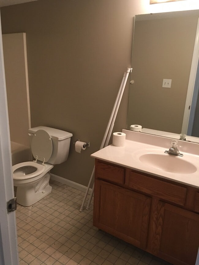 Building Photo - 5339 Ponderosa St. Unit Apartment  A