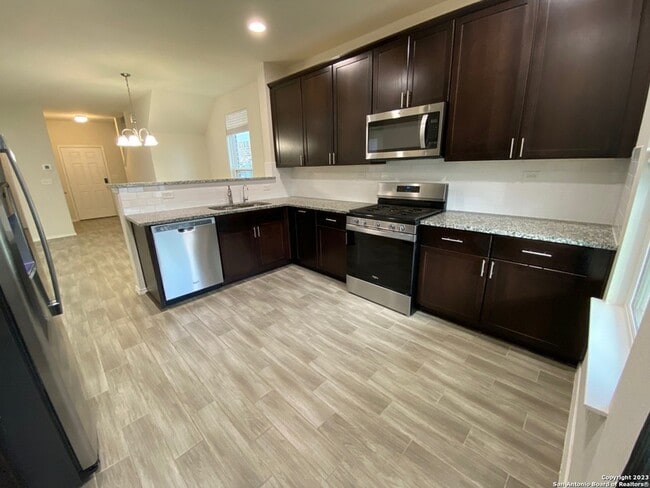 Photo - 11834 Burnett Rnch