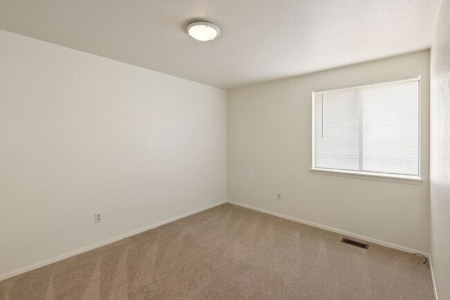 Photo - 10357 W Cory St Unit 3 bed Side