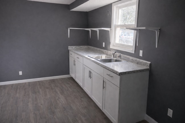 Photo - 15 O'Sage Ave Unit 19