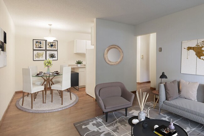 Photo - 2626 Fremont Ave S