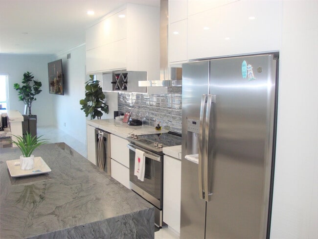 Photo - 1500 S Ocean Blvd Unit PHB