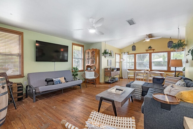35 Desoto Pl Unit SI ID1281968P