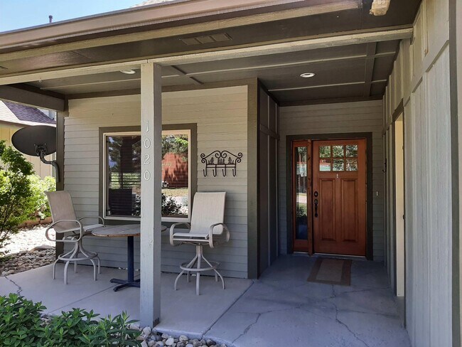 135 Eaton Dr